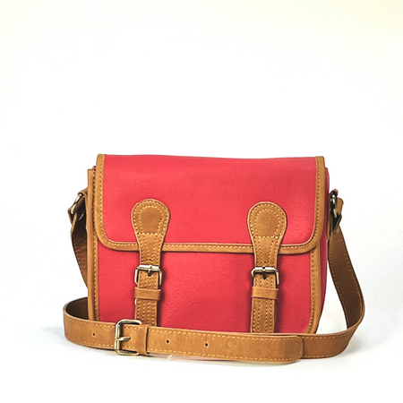 Couleur Red Crossbody