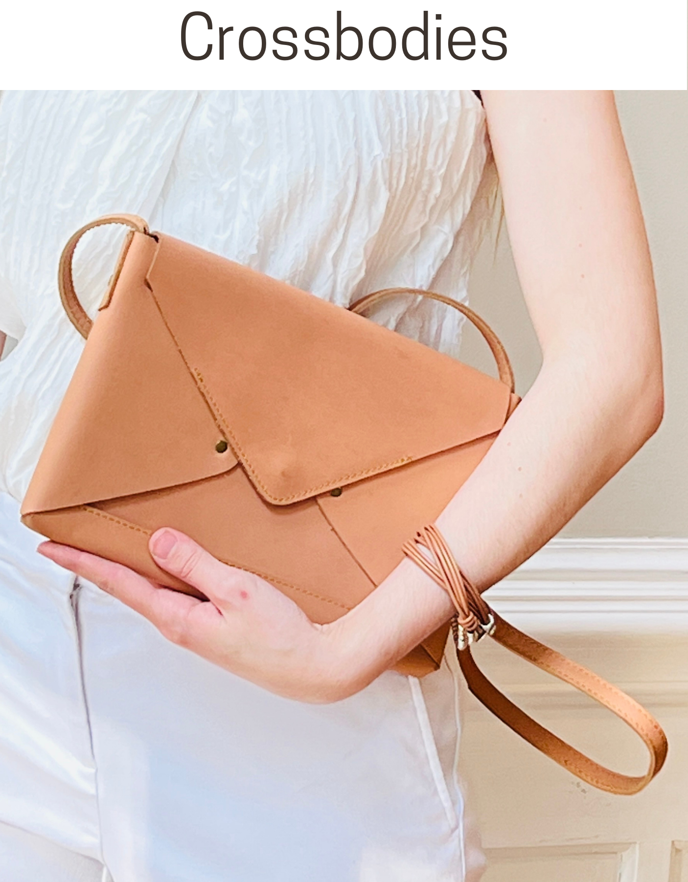 Crossbodies & Clutches
