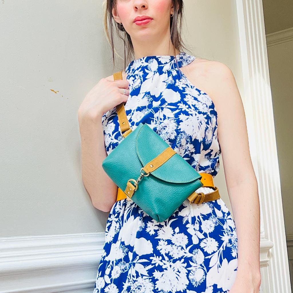 Couleur Green Classic Belt Bag