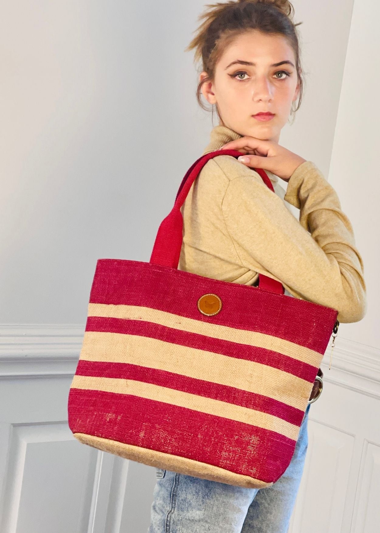 Burlap French Burgundy Vertical